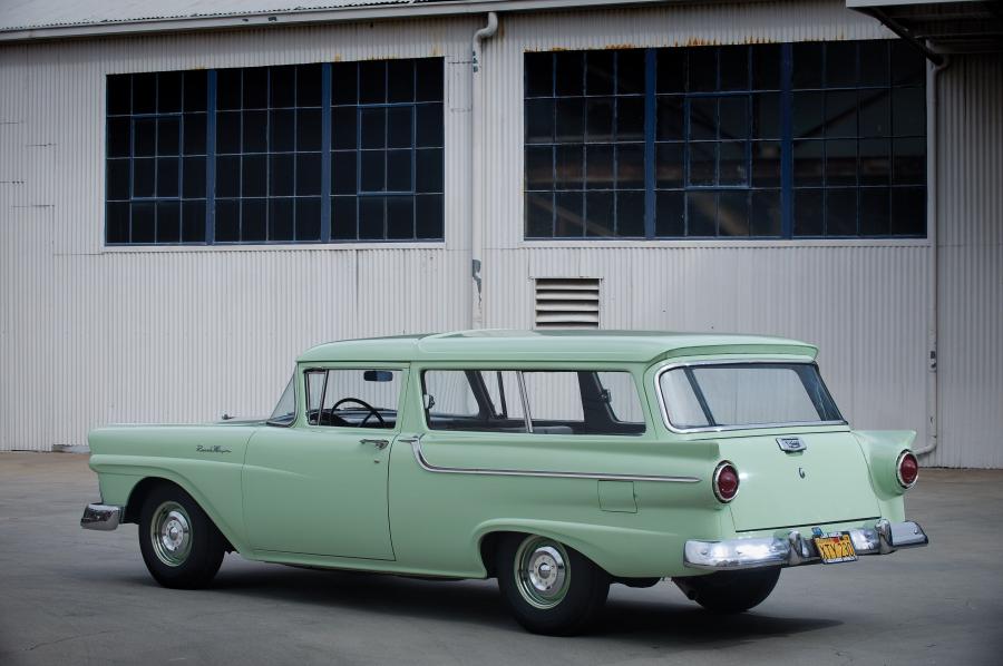  Ford Ranch Wagon 1957 года  (фото 9 из 9)